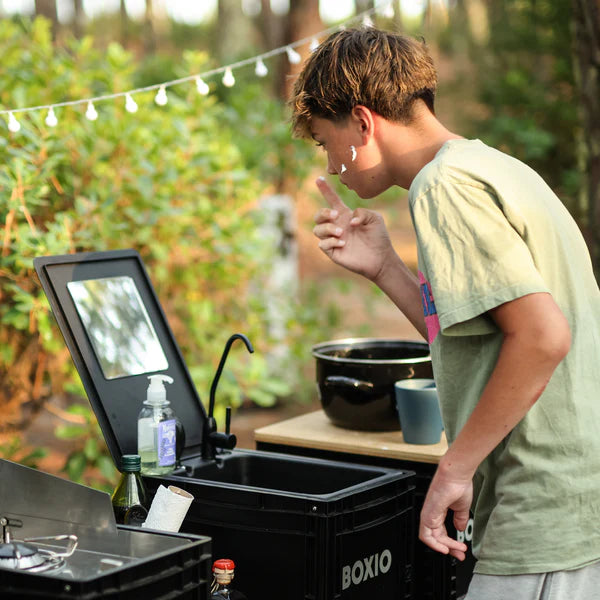 BOXIO WASH MAX + Waschbecken und Filter-System