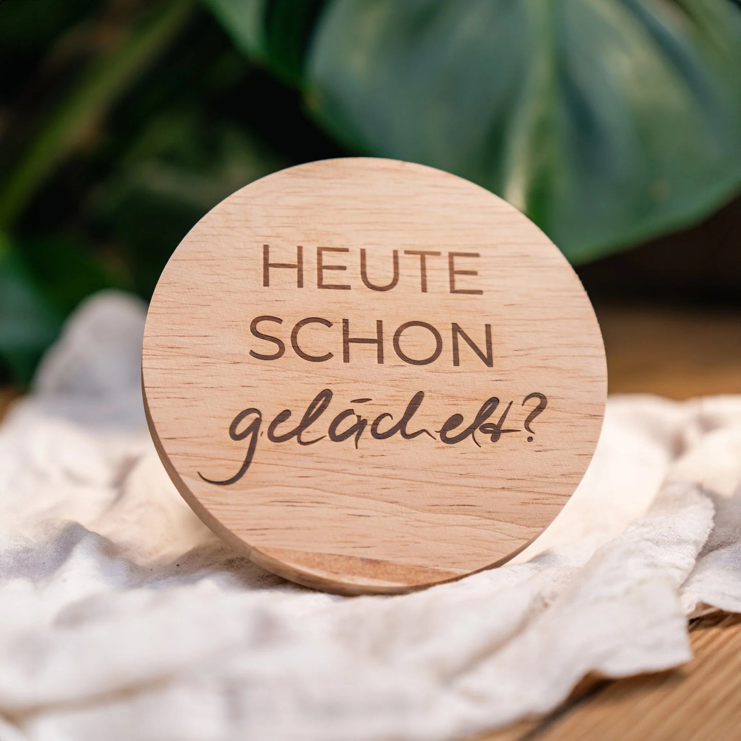 HEUTE SCHON GELÄCHELT? Eichenholzuntersetzer
